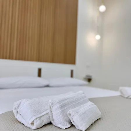 Partenope House 24 Апартаменты *