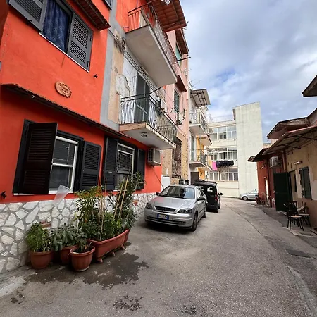 Partenope House 24 نابولي