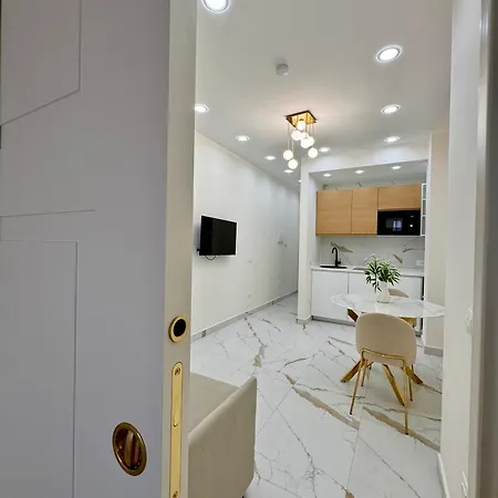 Partenope House 24 * Неаполь