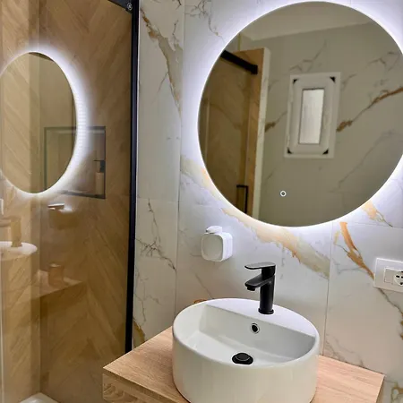 Partenope House 24 Неаполь